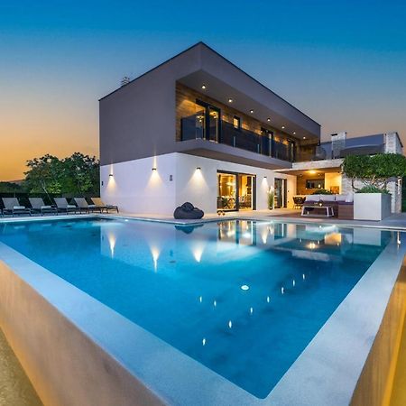 Villa Memory Raša Exteriér fotografie