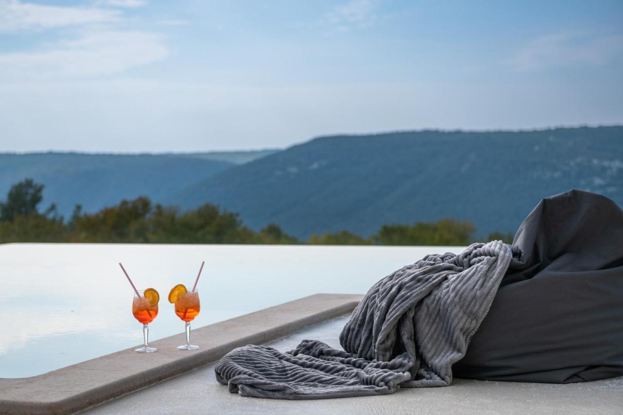 Villa Memory Raša Exteriér fotografie