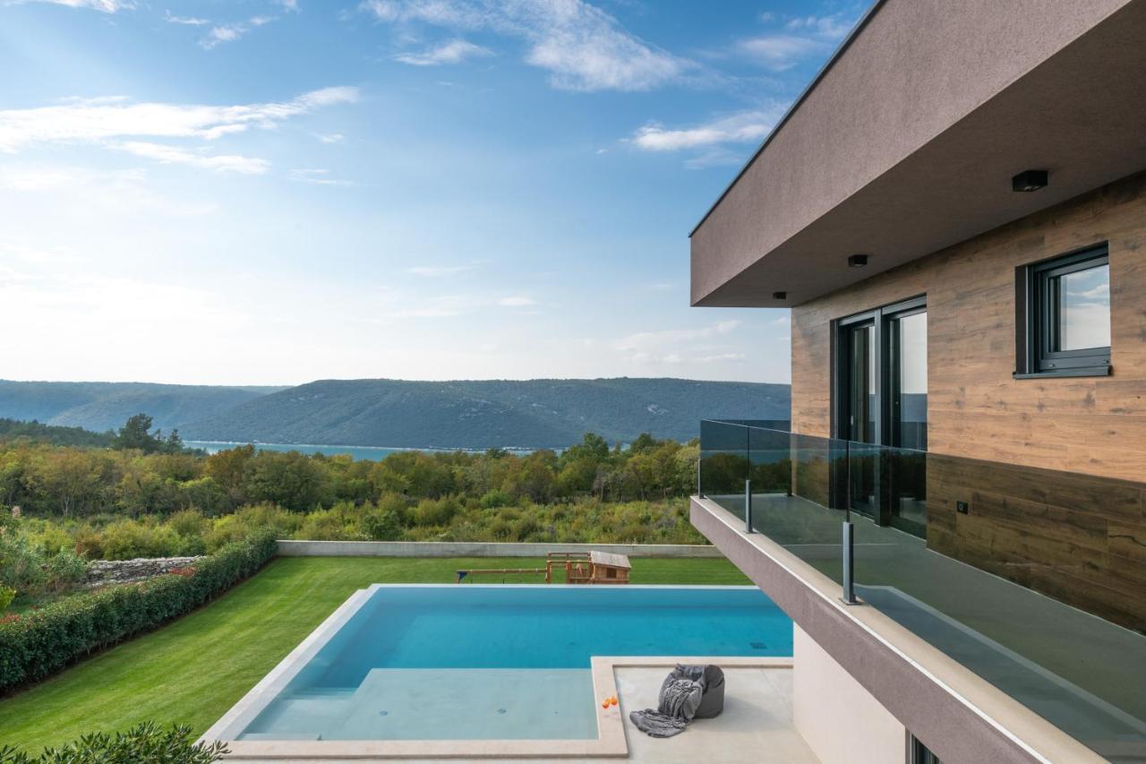 Villa Memory Raša Exteriér fotografie