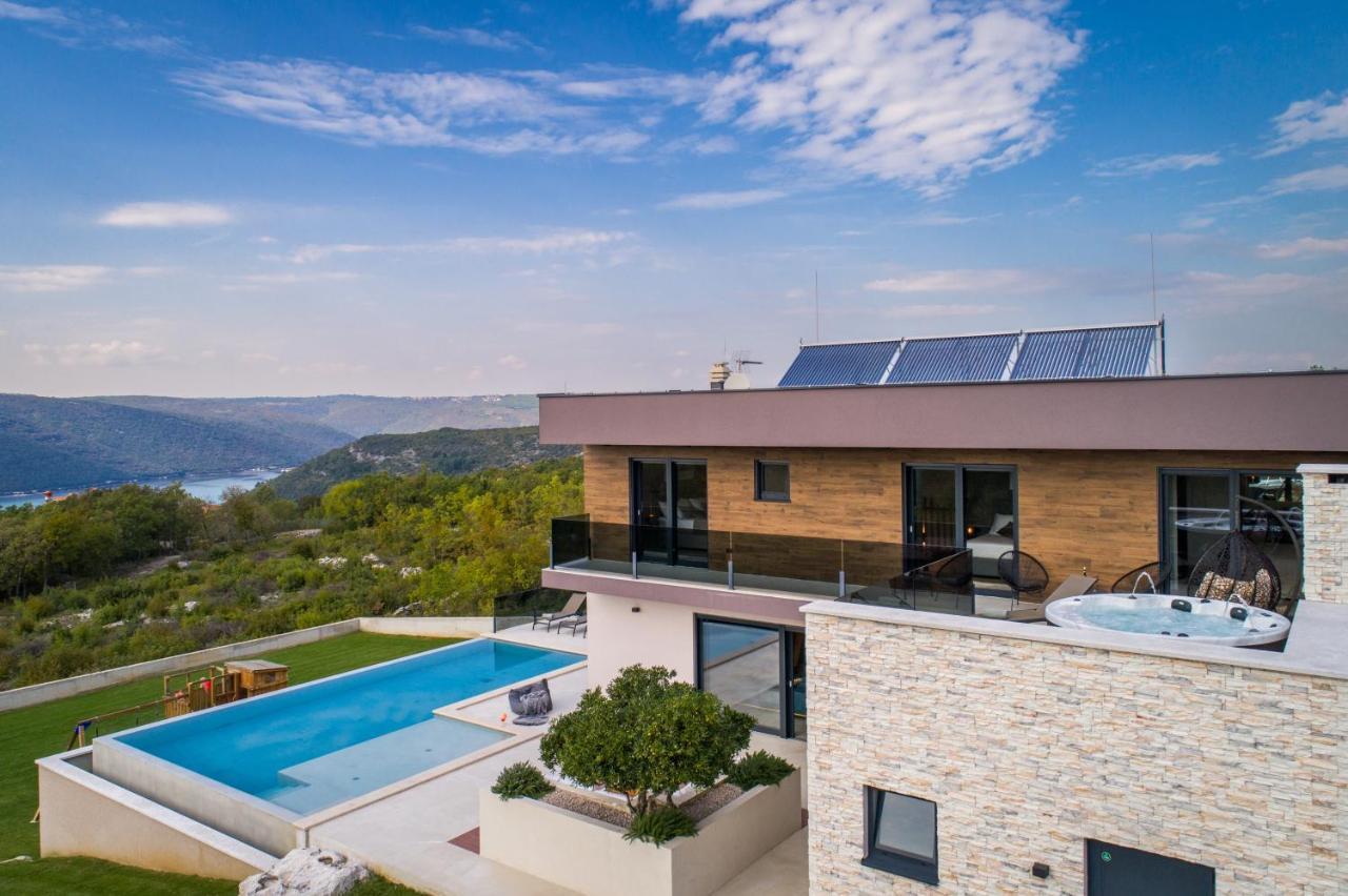Villa Memory Raša Exteriér fotografie
