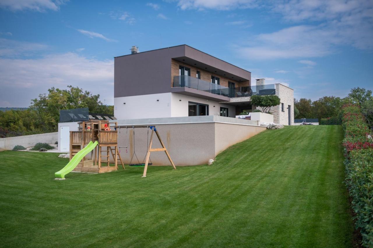 Villa Memory Raša Exteriér fotografie
